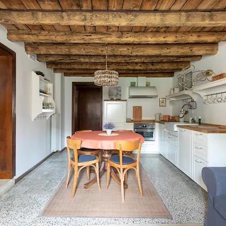 Apartment Romantic Bassano - 2 Bedrooms Bassano del Grappa